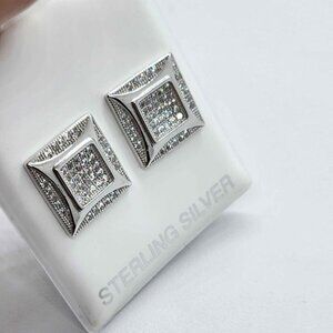 Brand New   Sterling Silver 925 Square  Design Earrings